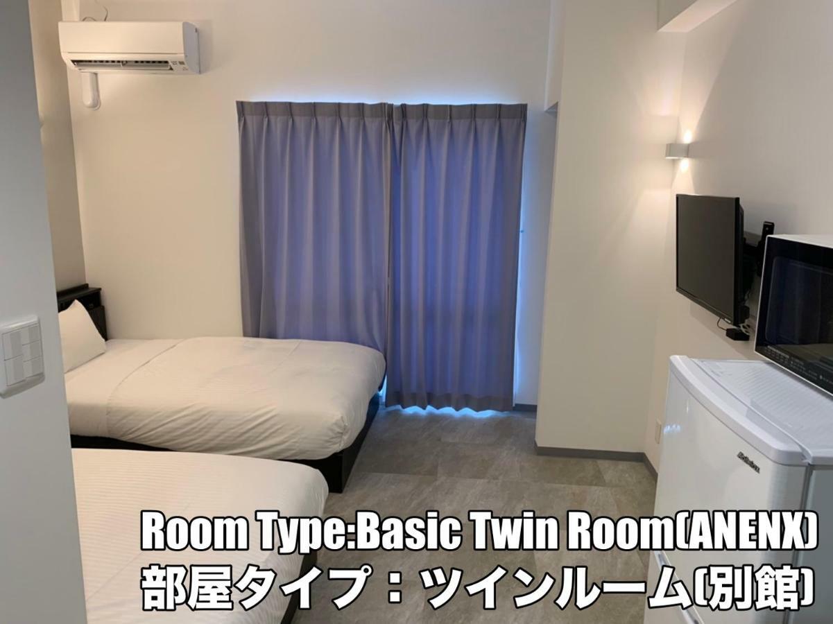 Hotel Mr.Kinjo Golden Cats Ishigaki  Exterior photo