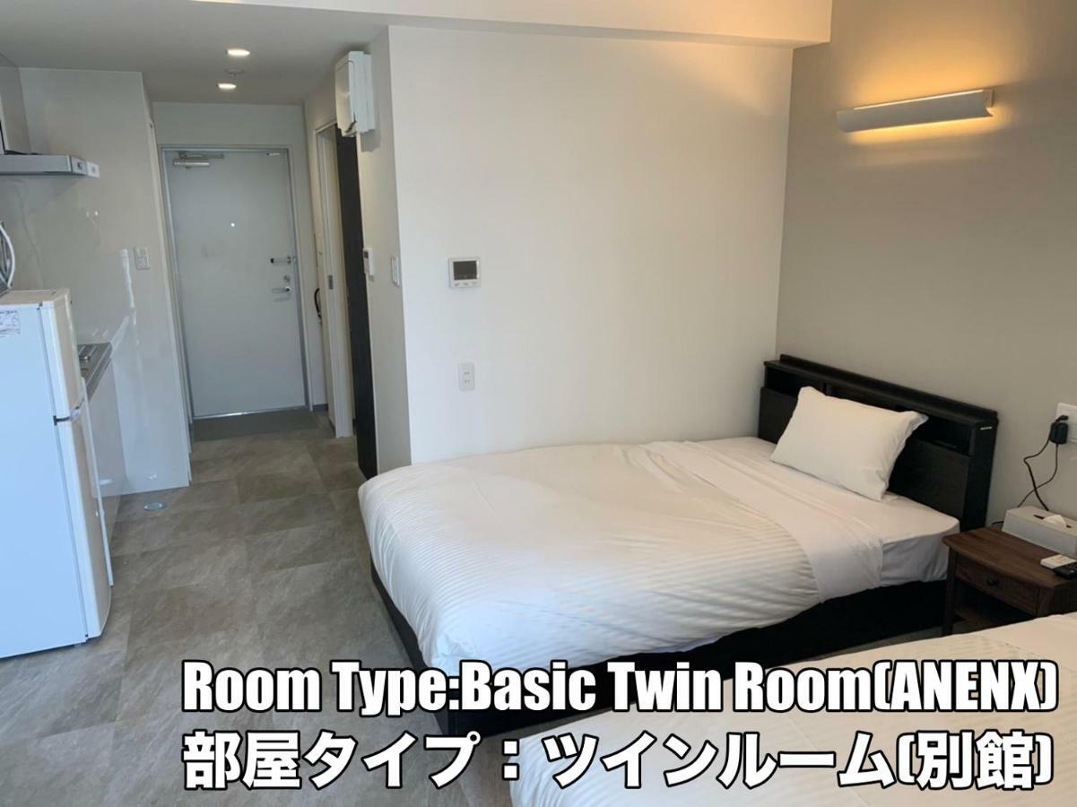 Hotel Mr.Kinjo Golden Cats Ishigaki  Exterior photo